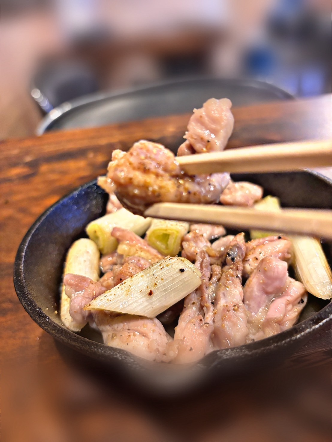 鶏せせり 鉄板焼き